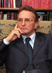 Direktor aukcijske kuće Madl'Art